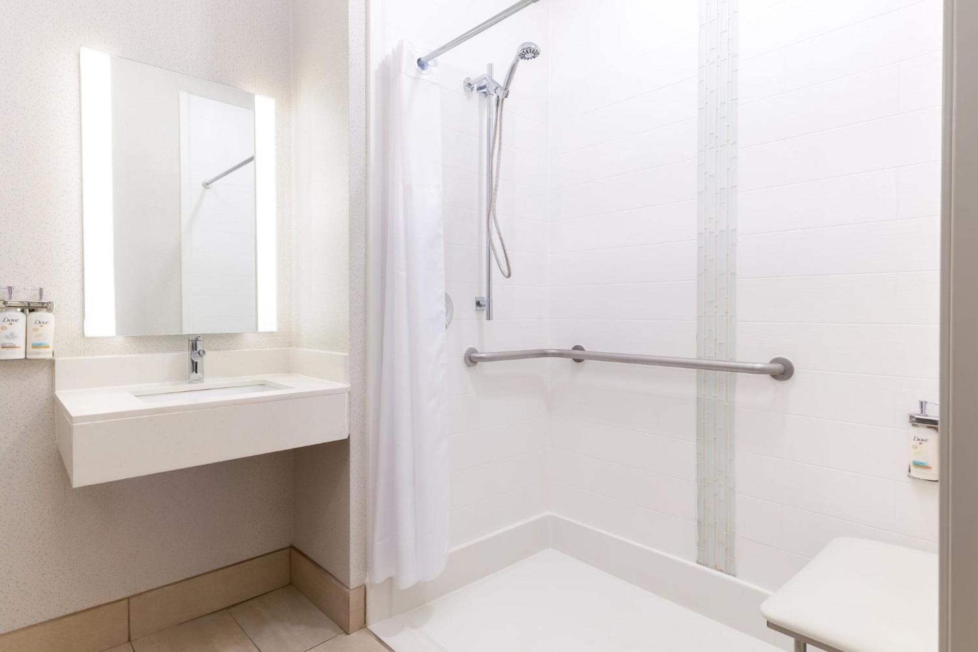 Express & Vegas Sw Springvalley By Ihg Las Vegas